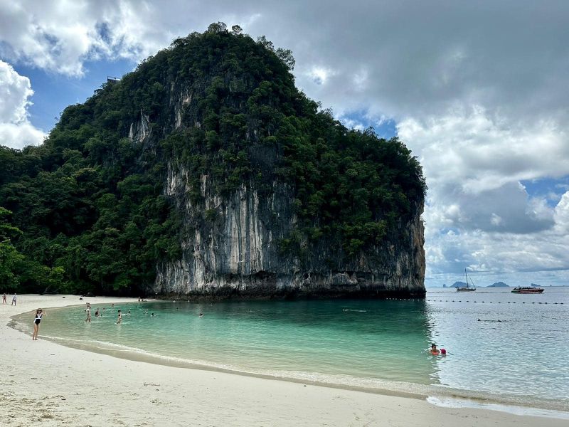 Hong Island